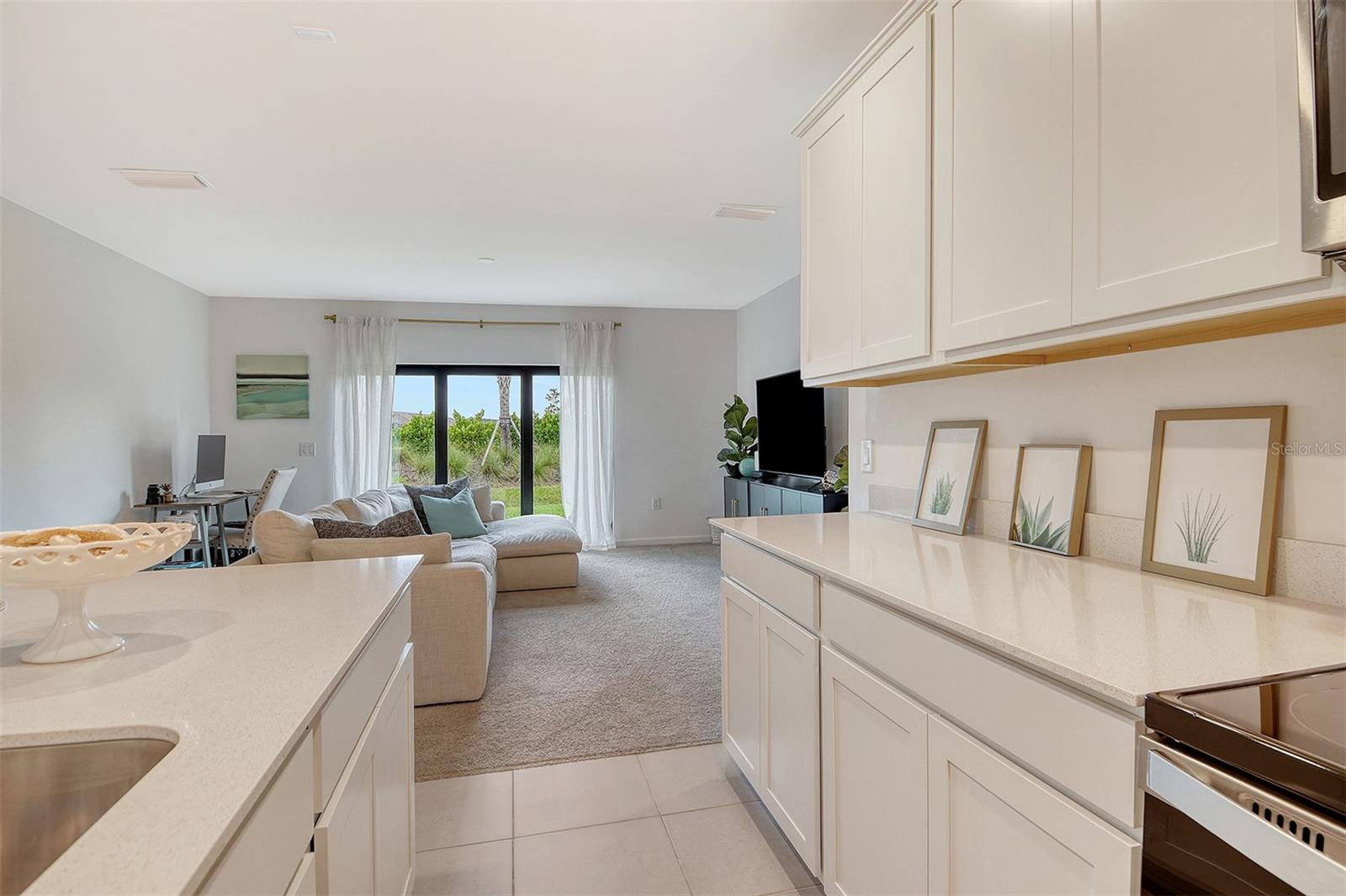 AVANTI/WATERSIDE - Residential