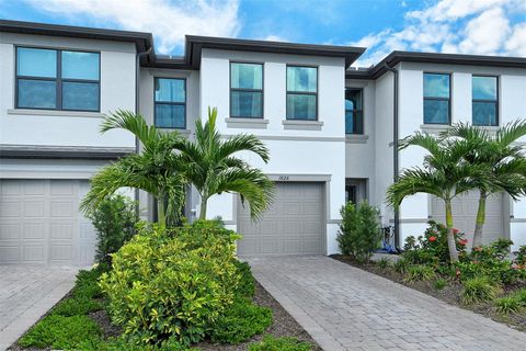Photo of 1828 Vanora Lane, Sarasota, FL 34240 (MLS # A4662328)