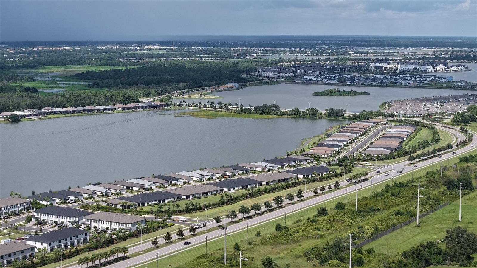 AVANTI/WATERSIDE - Residential