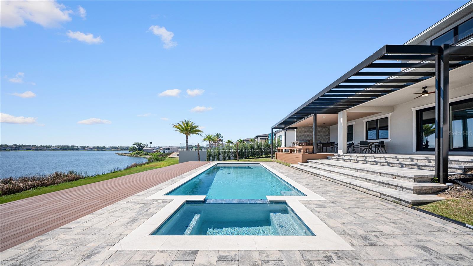 BELLA COLLINA - Residential