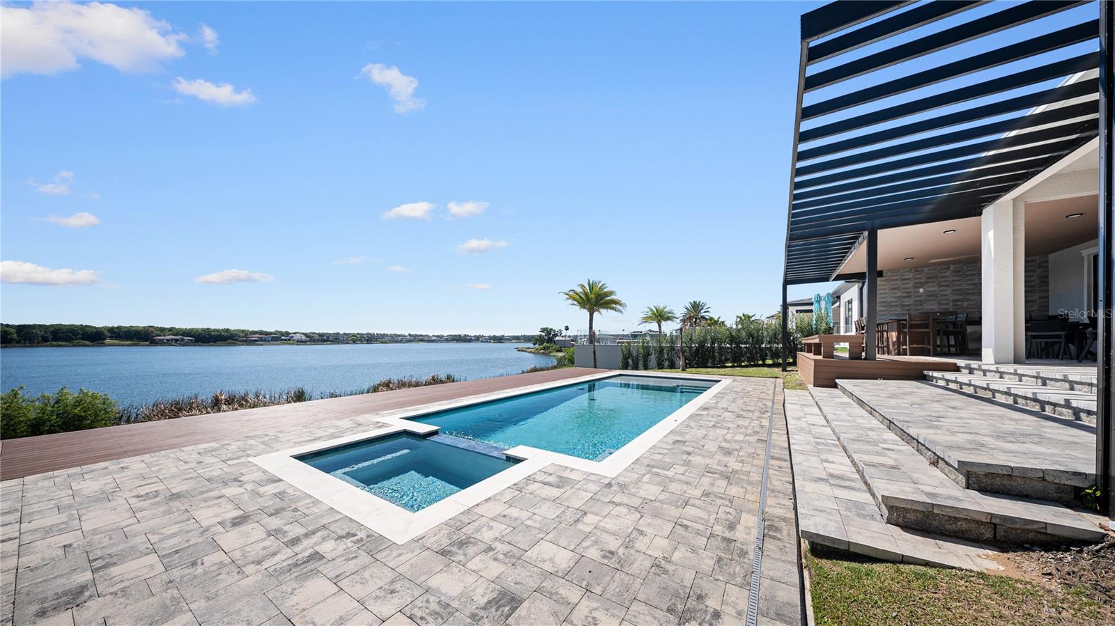 BELLA COLLINA - Residential