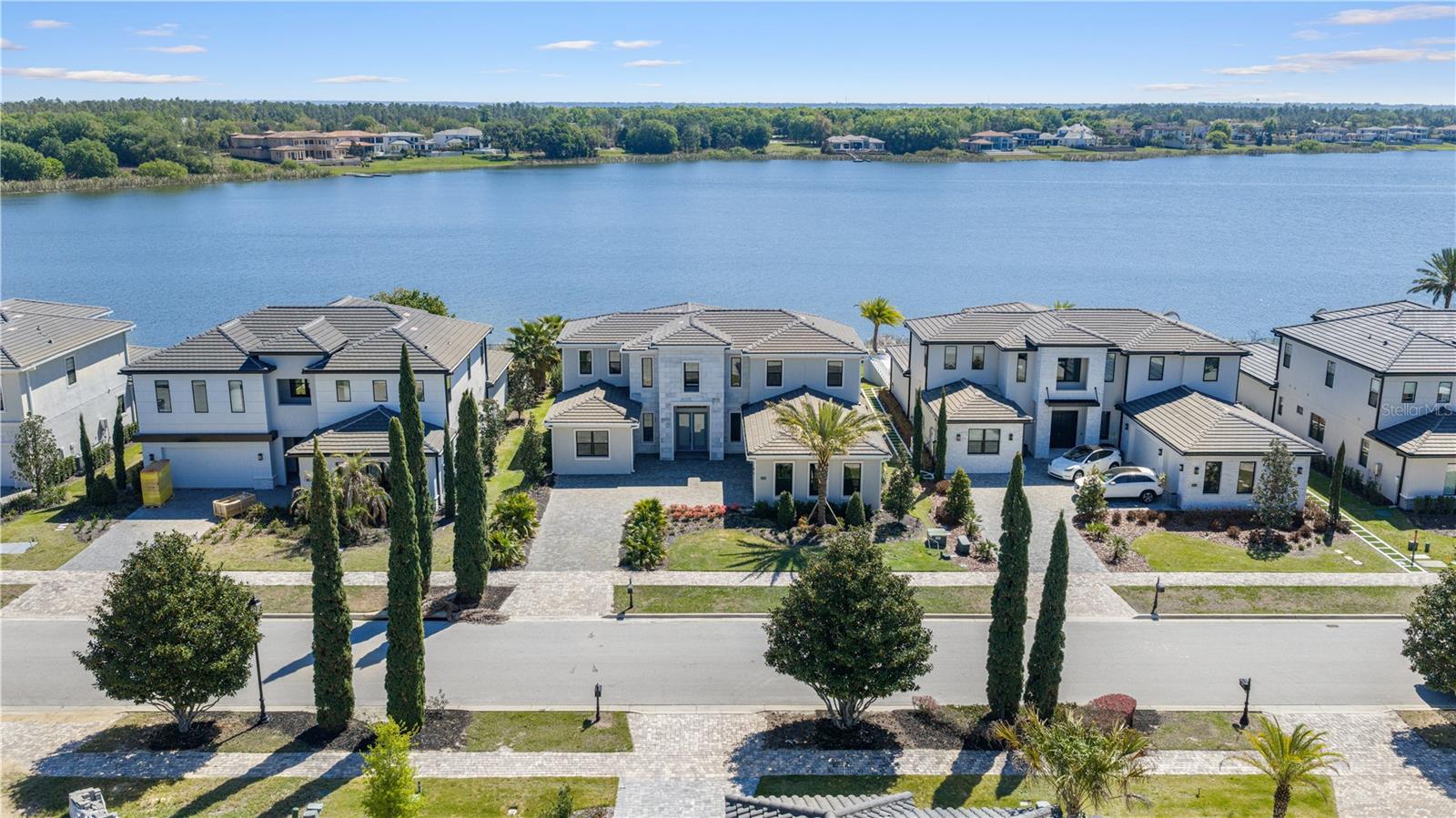 BELLA COLLINA - Residential