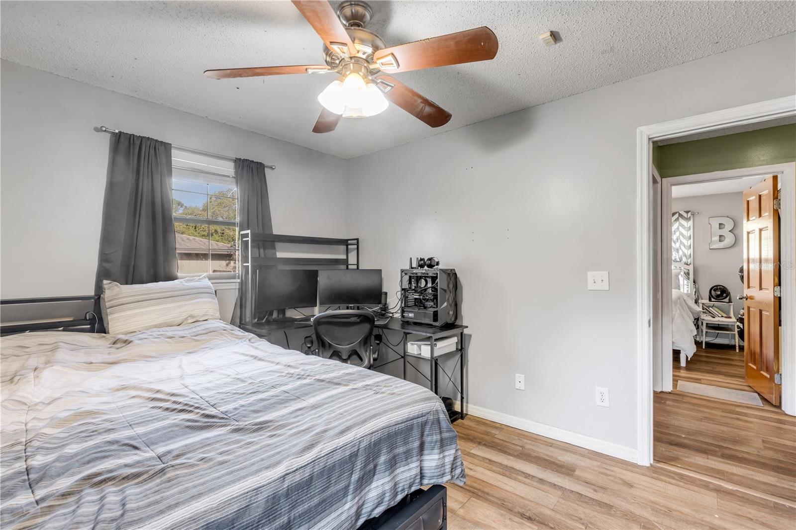 SARGENTS & BRADBURYS SAM TR OAK HILL - Residential