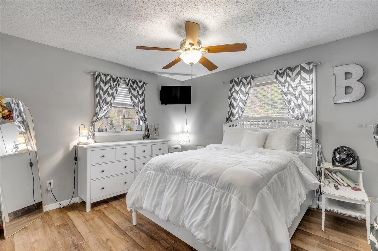 SARGENTS & BRADBURYS SAM TR OAK HILL - Residential