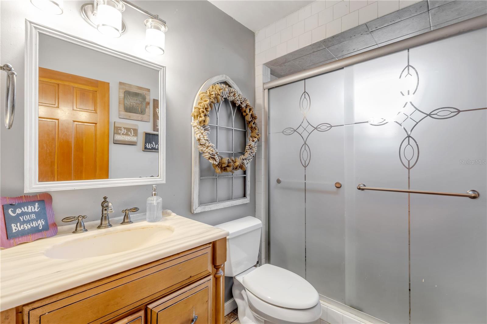 SARGENTS & BRADBURYS SAM TR OAK HILL - Residential