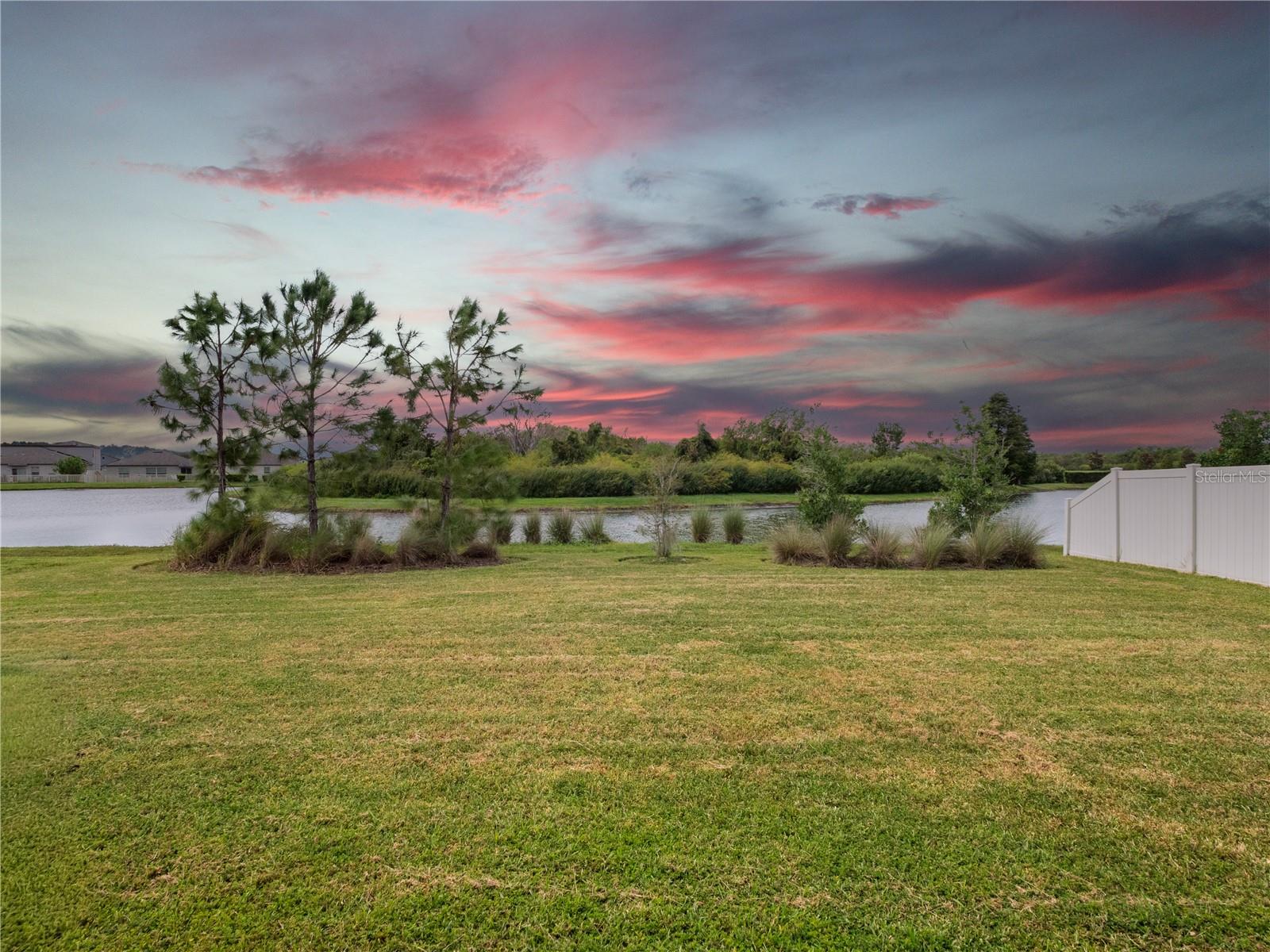 RIVERSTONE PH 1 - Residential