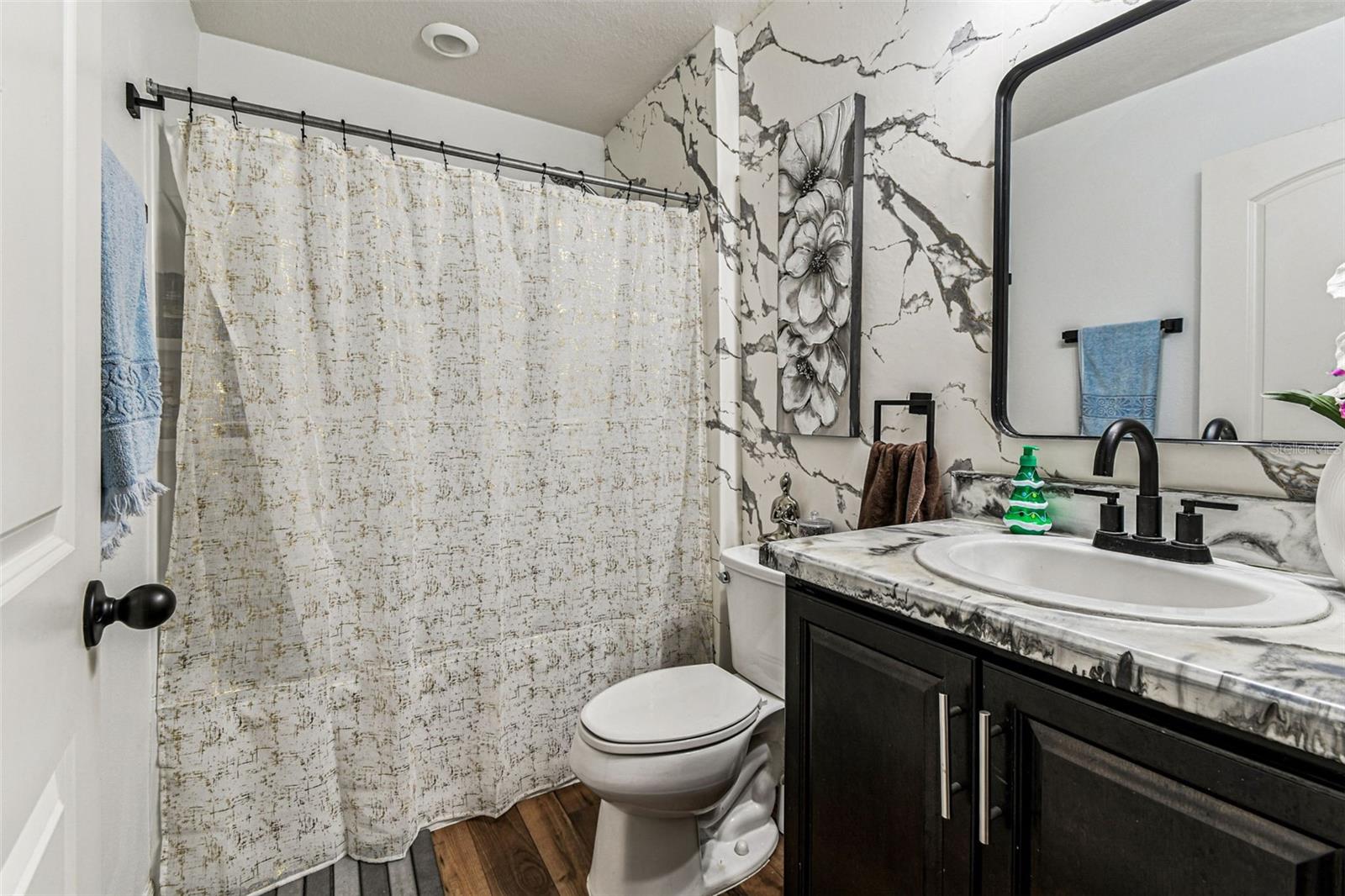 MEDFORD LAKES PHASE 1 LOT 44 - Residential