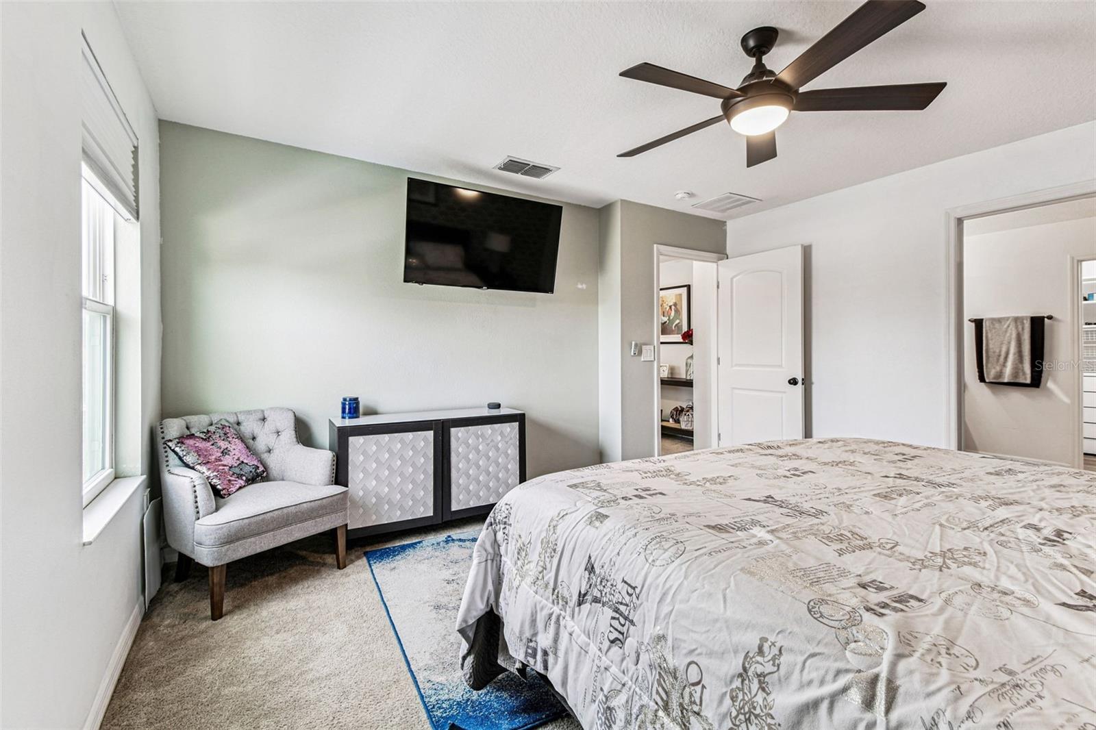 MEDFORD LAKES PHASE 1 LOT 44 - Residential