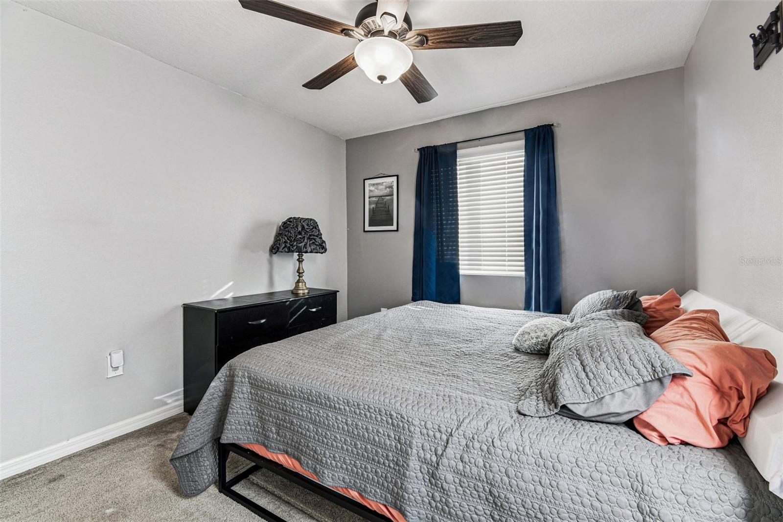 MEDFORD LAKES PHASE 1 LOT 44 - Residential