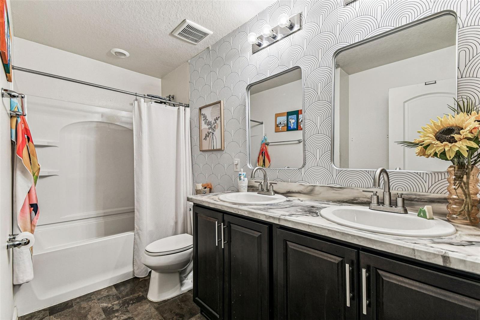 MEDFORD LAKES PHASE 1 LOT 44 - Residential