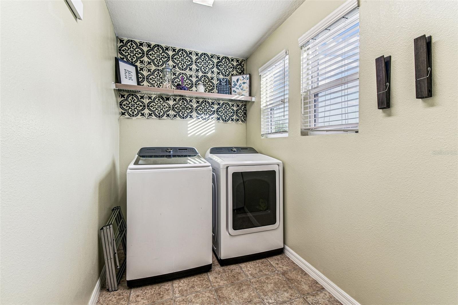 MEDFORD LAKES PHASE 1 LOT 44 - Residential