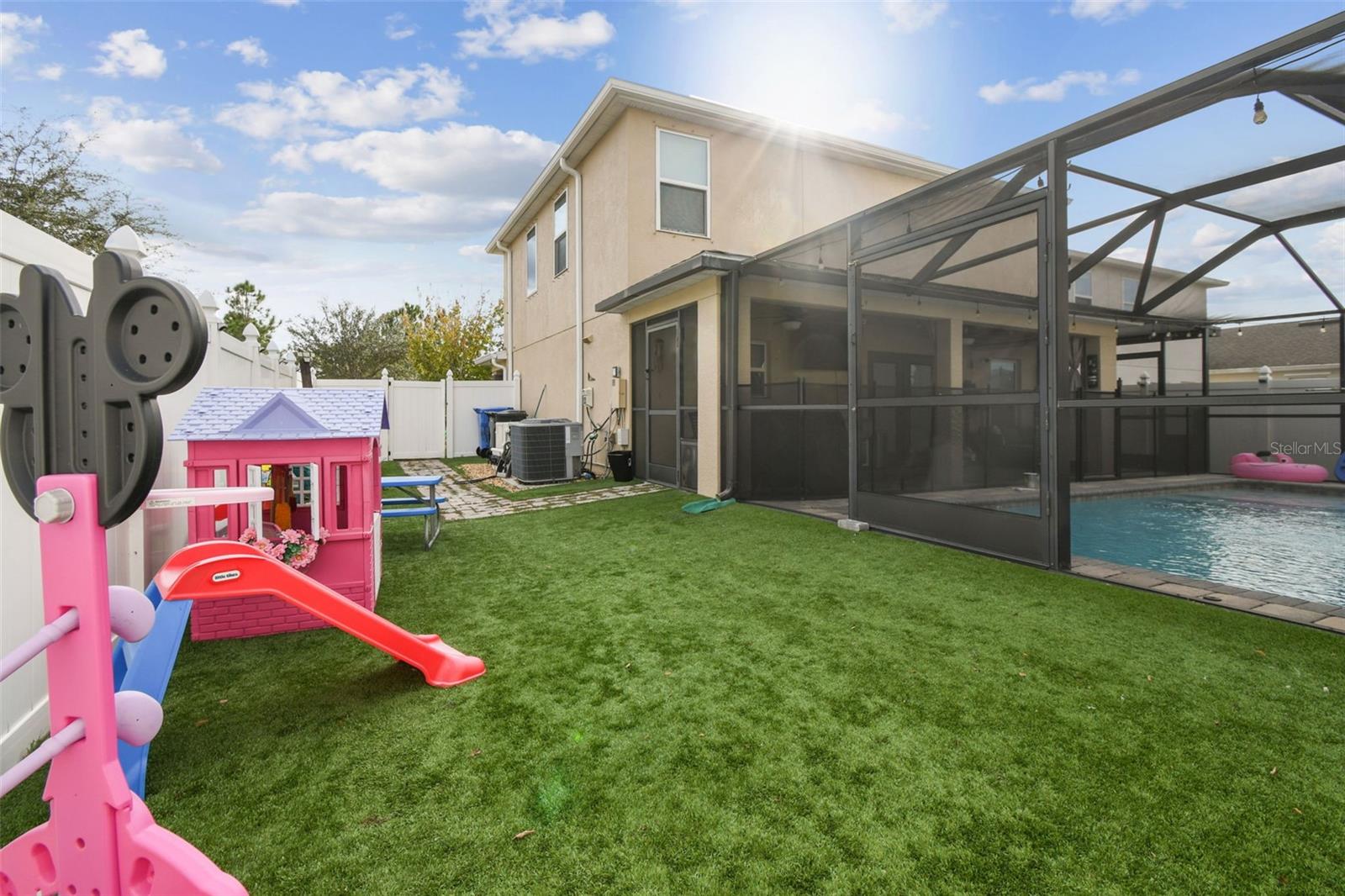 MEDFORD LAKES PHASE 1 LOT 44 - Residential