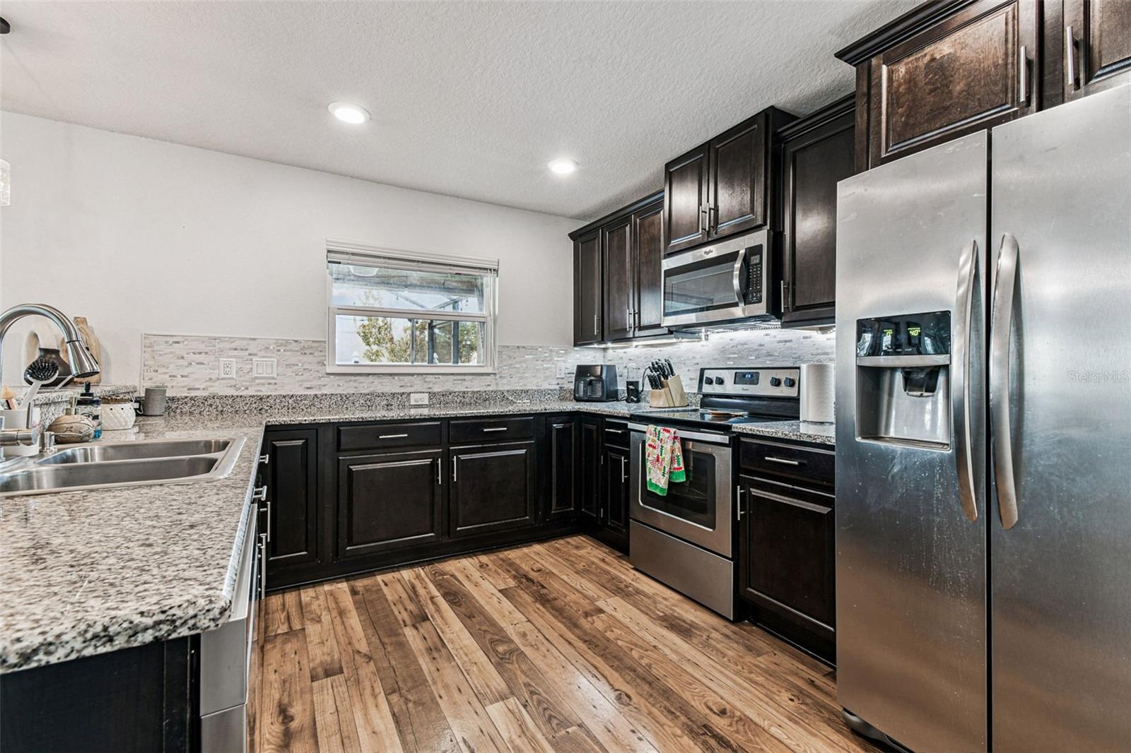 MEDFORD LAKES PHASE 1 LOT 44 - Residential