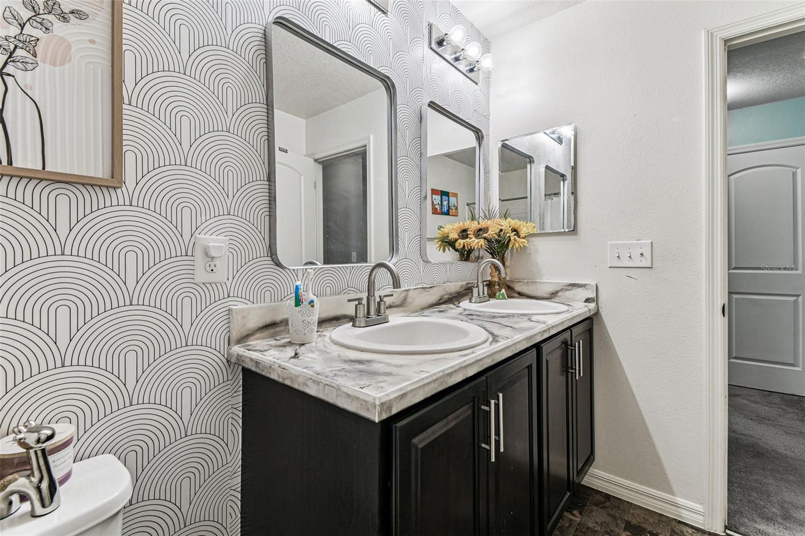 MEDFORD LAKES PHASE 1 LOT 44 - Residential