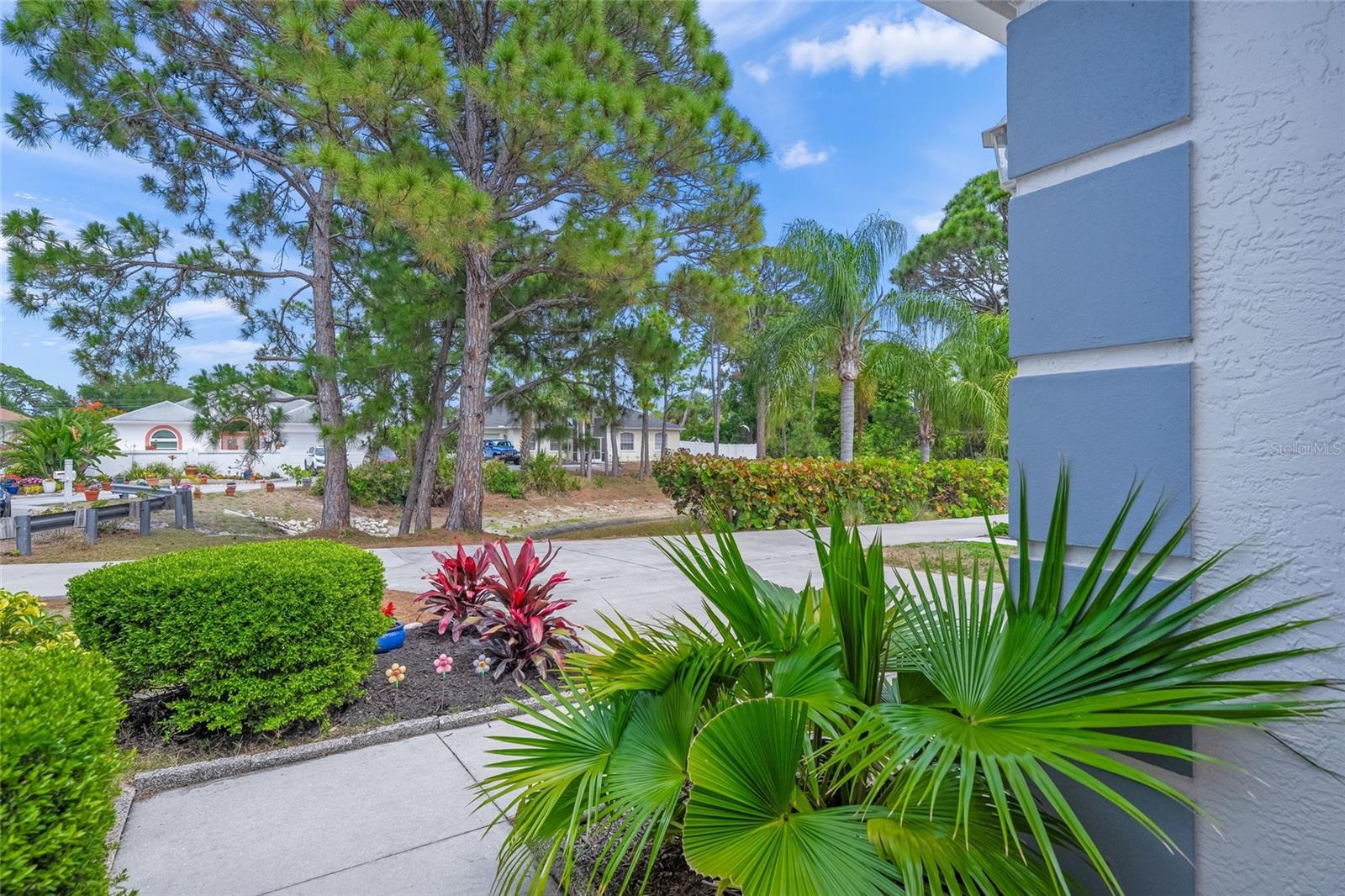 FOREST OAKS - Residential
