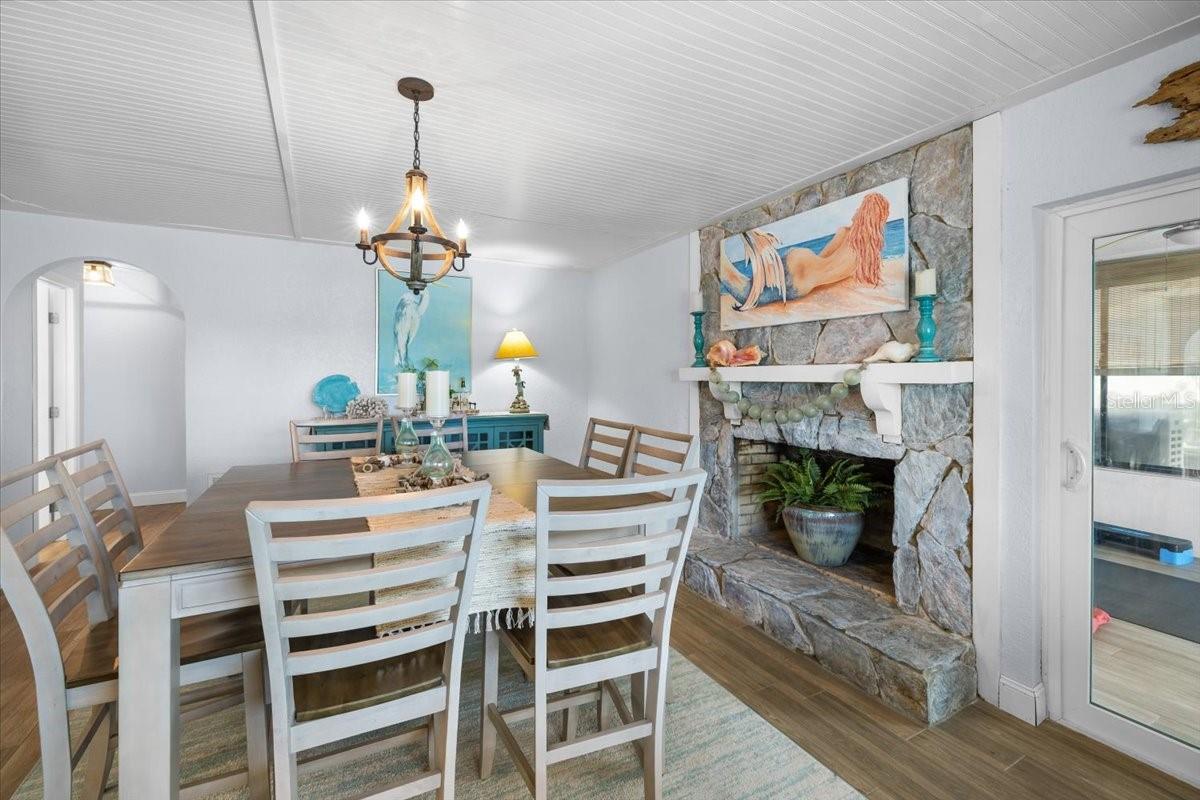 HERNANDO BEACH - Residential