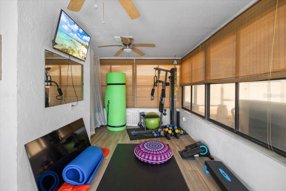 HERNANDO BEACH - Residential