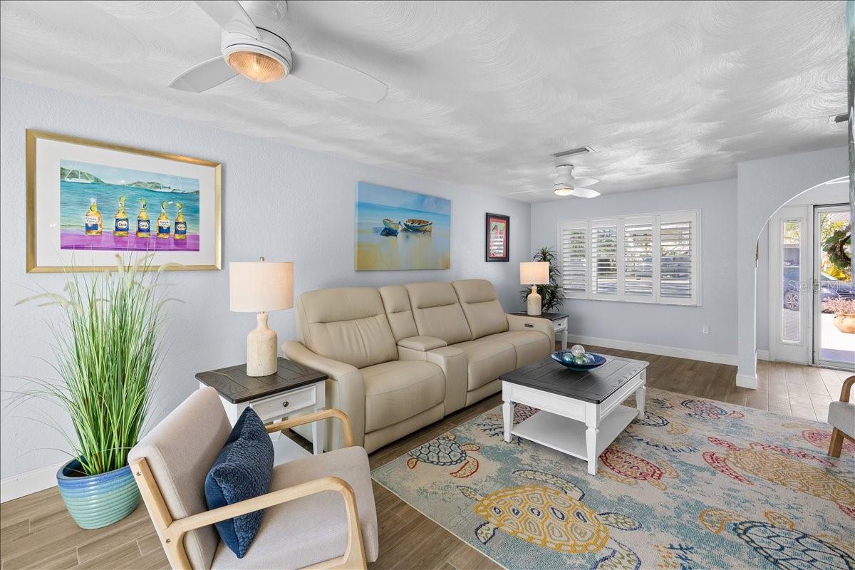 HERNANDO BEACH - Residential