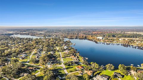 A home in LAND O LAKES