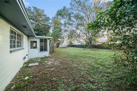 A home in LAND O LAKES