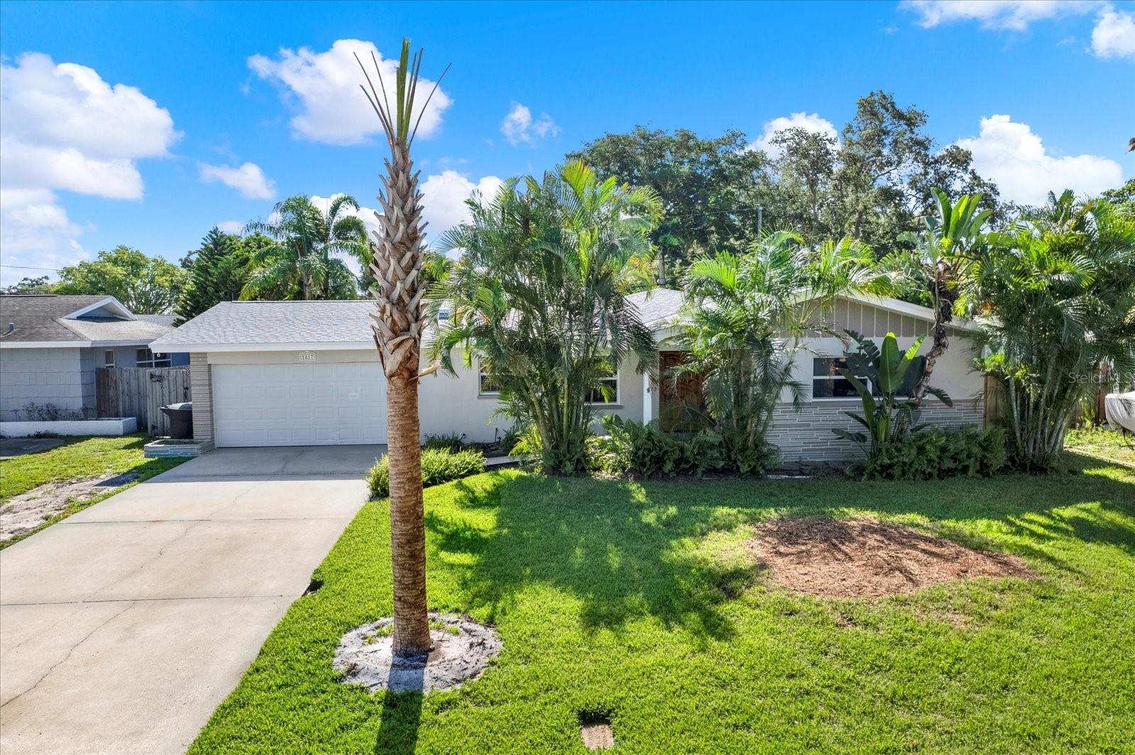 1817 LOMBARDY DRIVE
