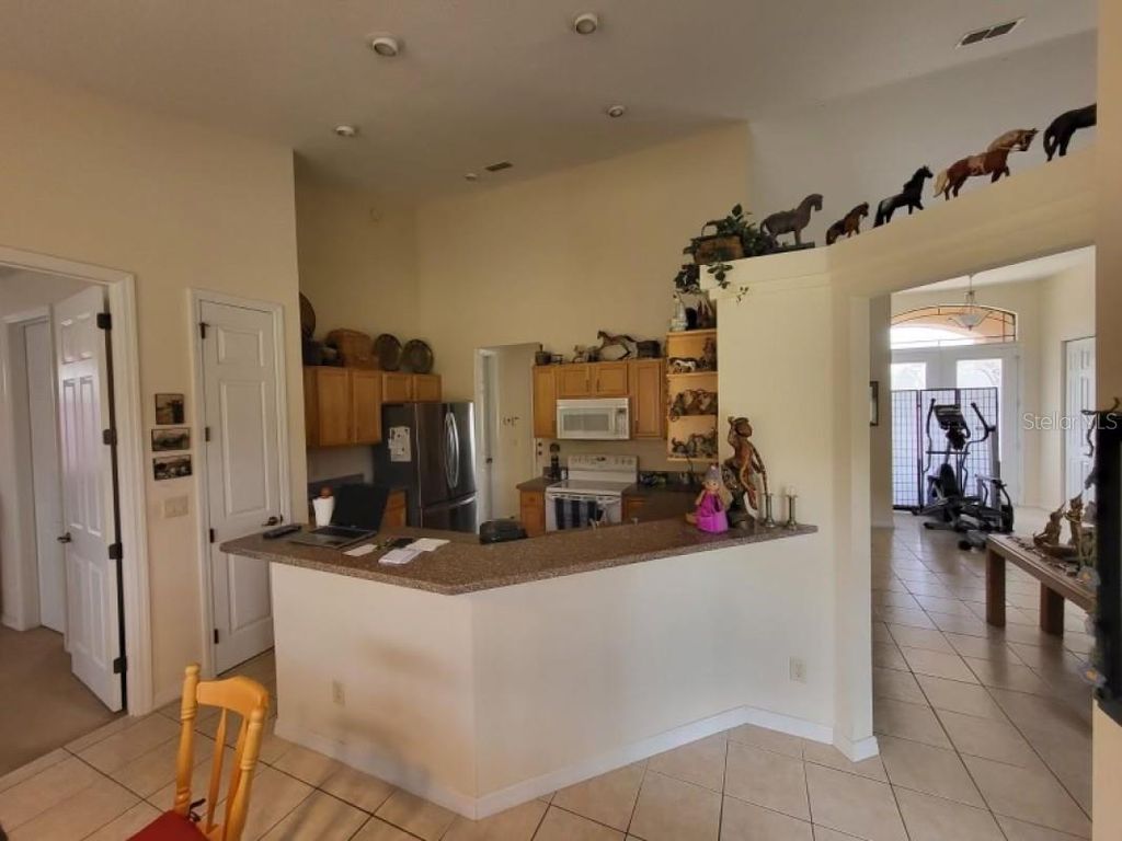Photo of 6075 SW 282nd Street, Newberry, FL 32669 (MLS # A4692546)
