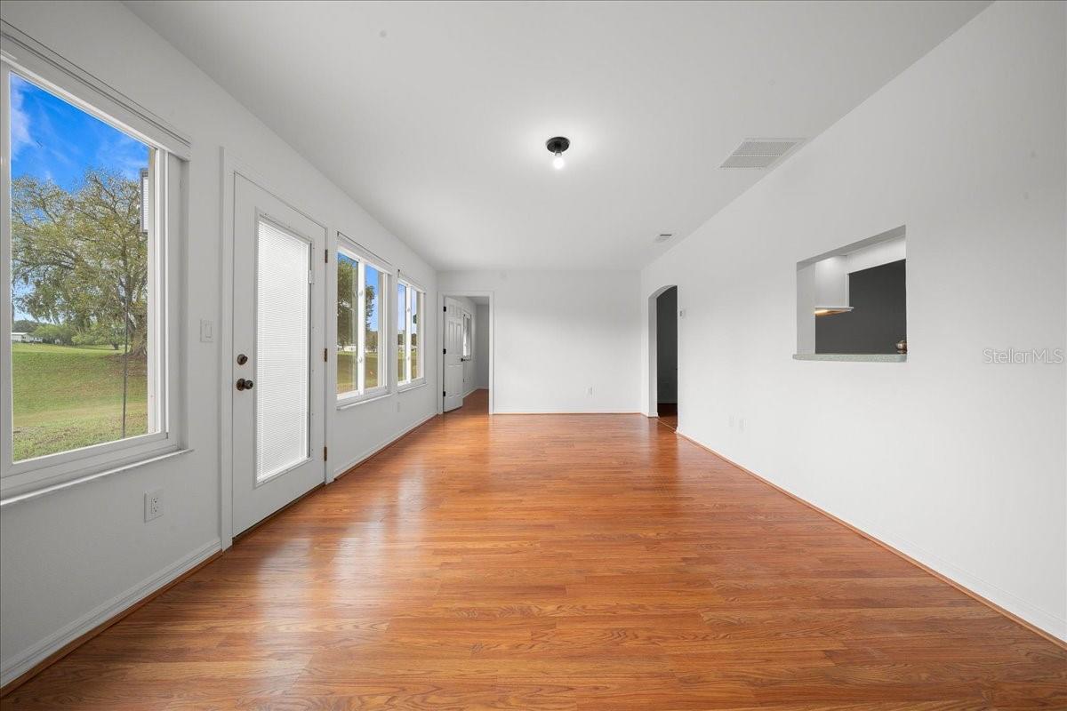 LADY LAKE ORANGE BLOSSOM GARDENS UNIT 08 - Residential