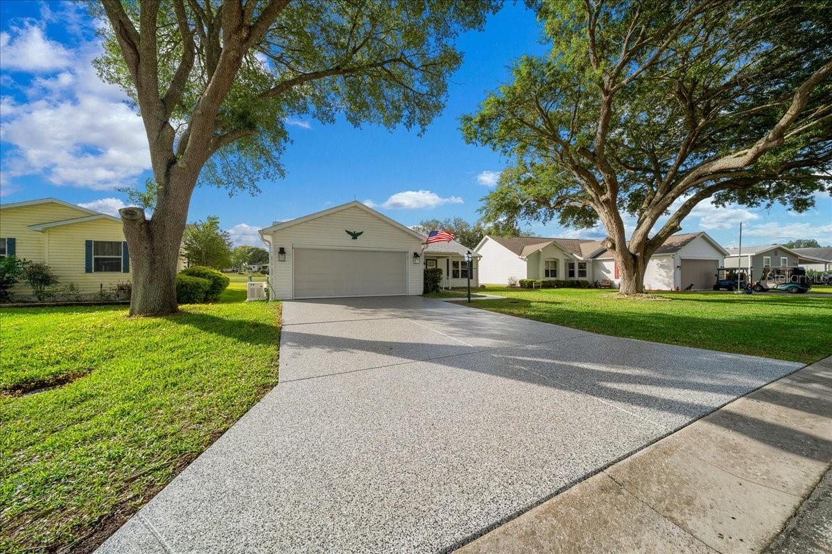 LADY LAKE ORANGE BLOSSOM GARDENS UNIT 08 - Residential