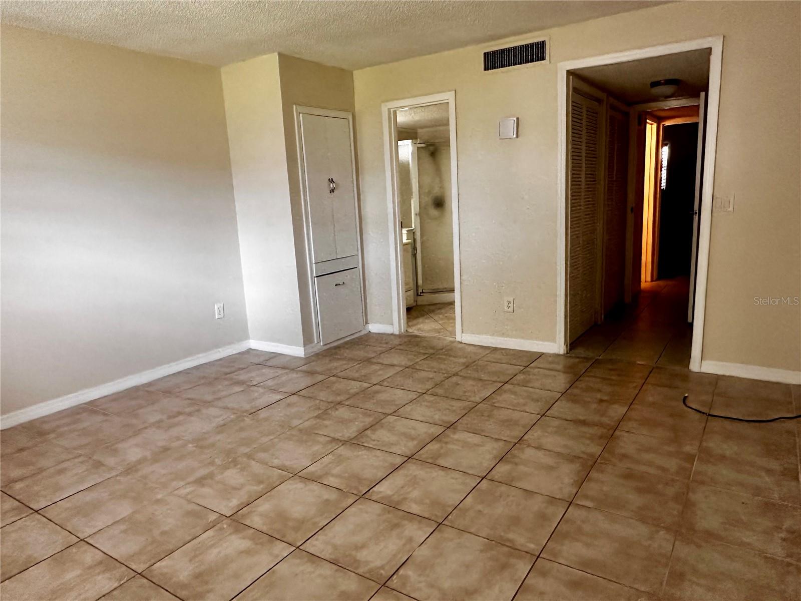 RUSSELLWOOD A CONDO - Residential