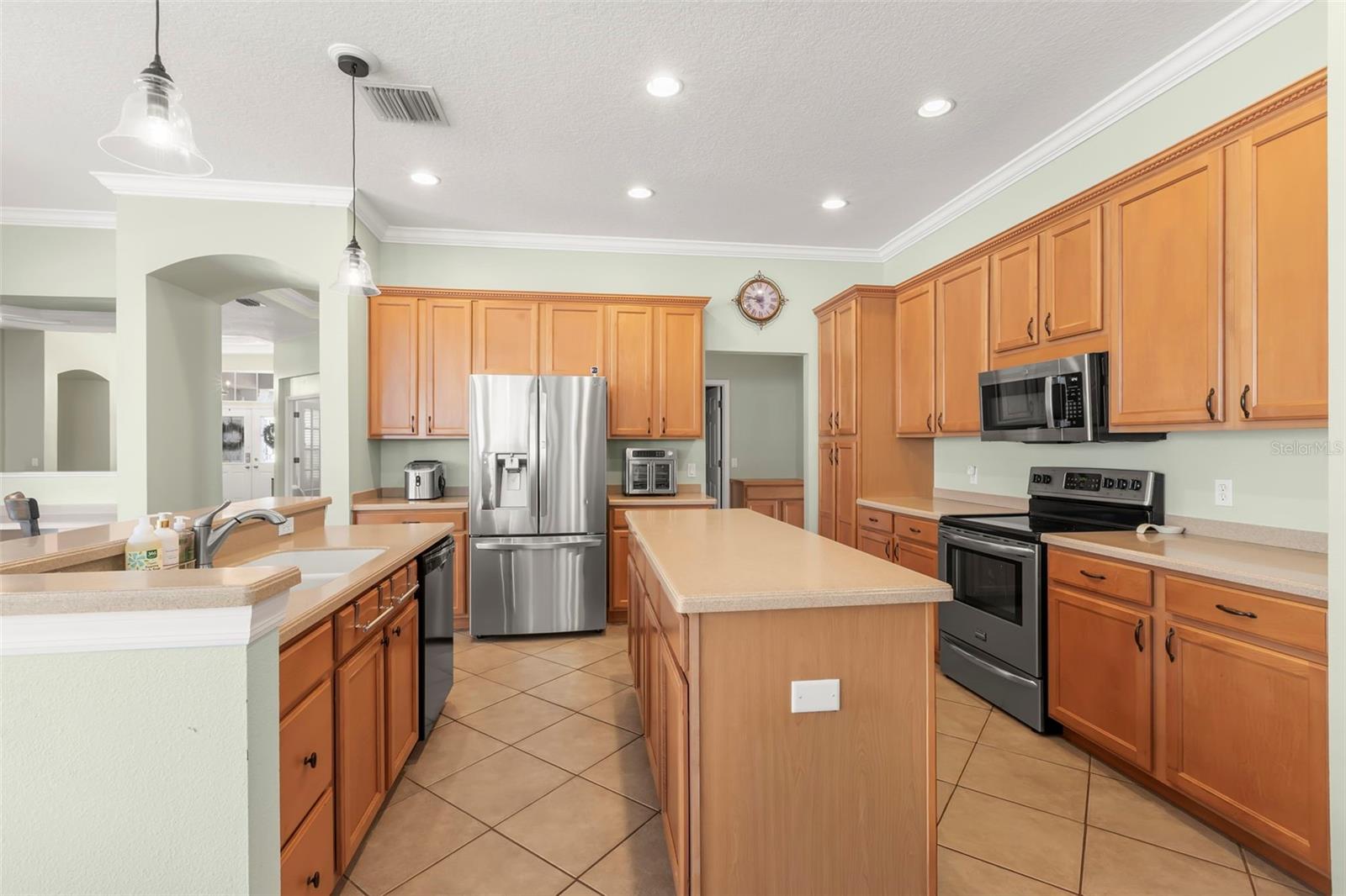 FISHHAWK RANCH PH 2 PARCELS - Residential