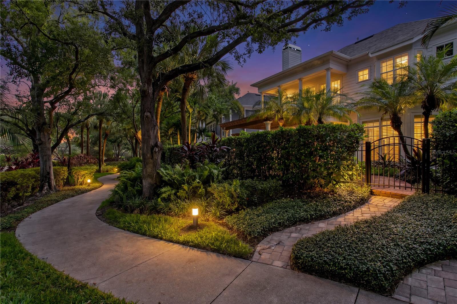 905 HARBOUR BAY DRIVE