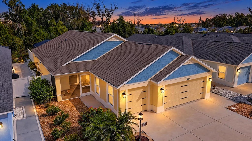 Photo of 889 Jay Street, The Villages, FL 32163 (MLS # G5119272)