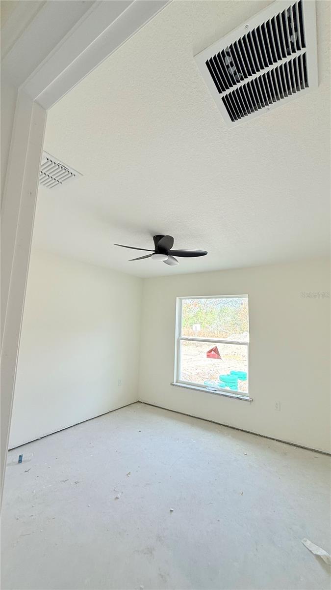 SILVER SPGS SHORES UN #38 - Residential