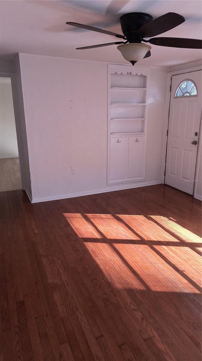 SUTHERLAND TOWN OF - Residential Lease