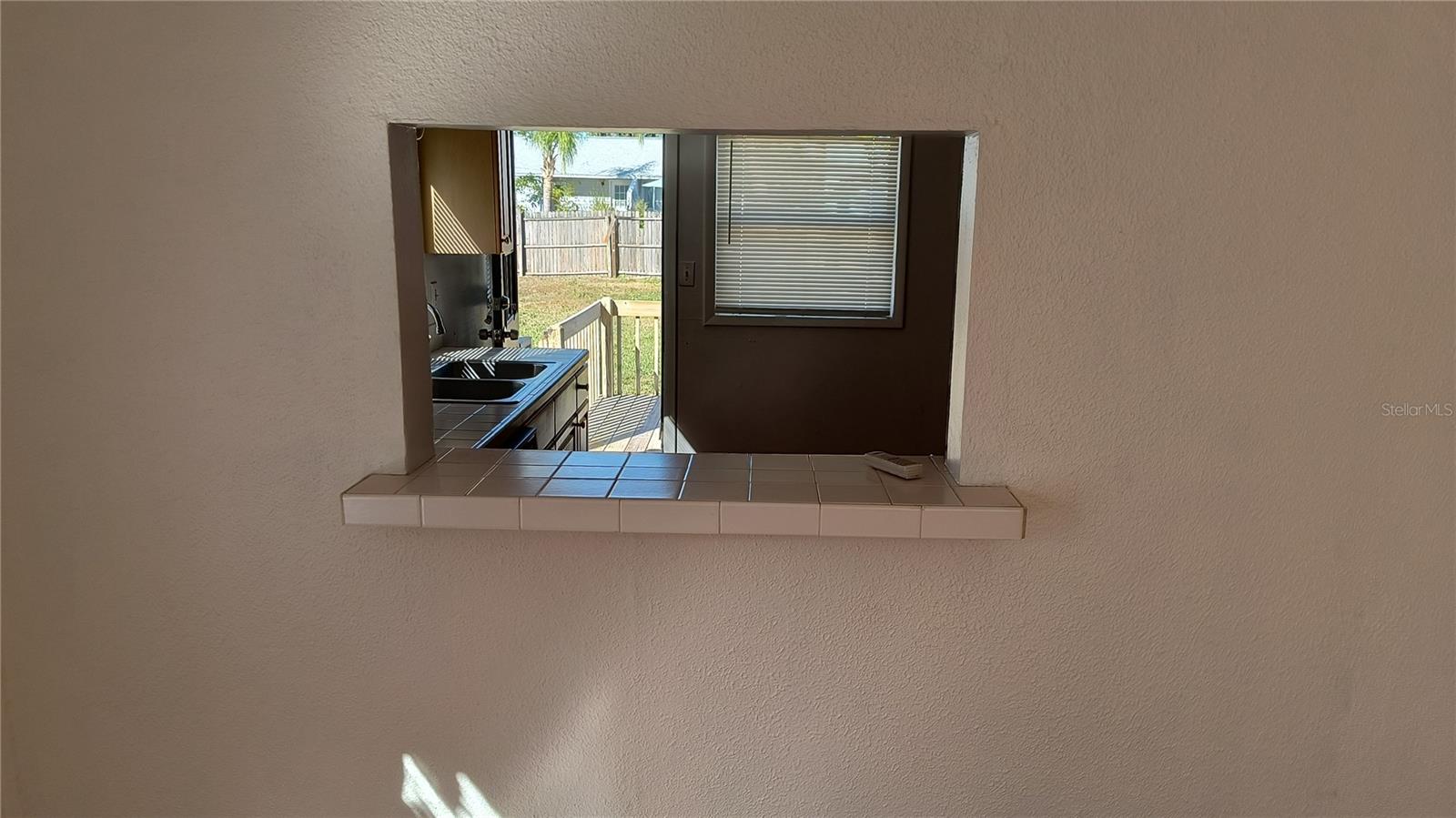 SUTHERLAND TOWN OF - Residential Lease