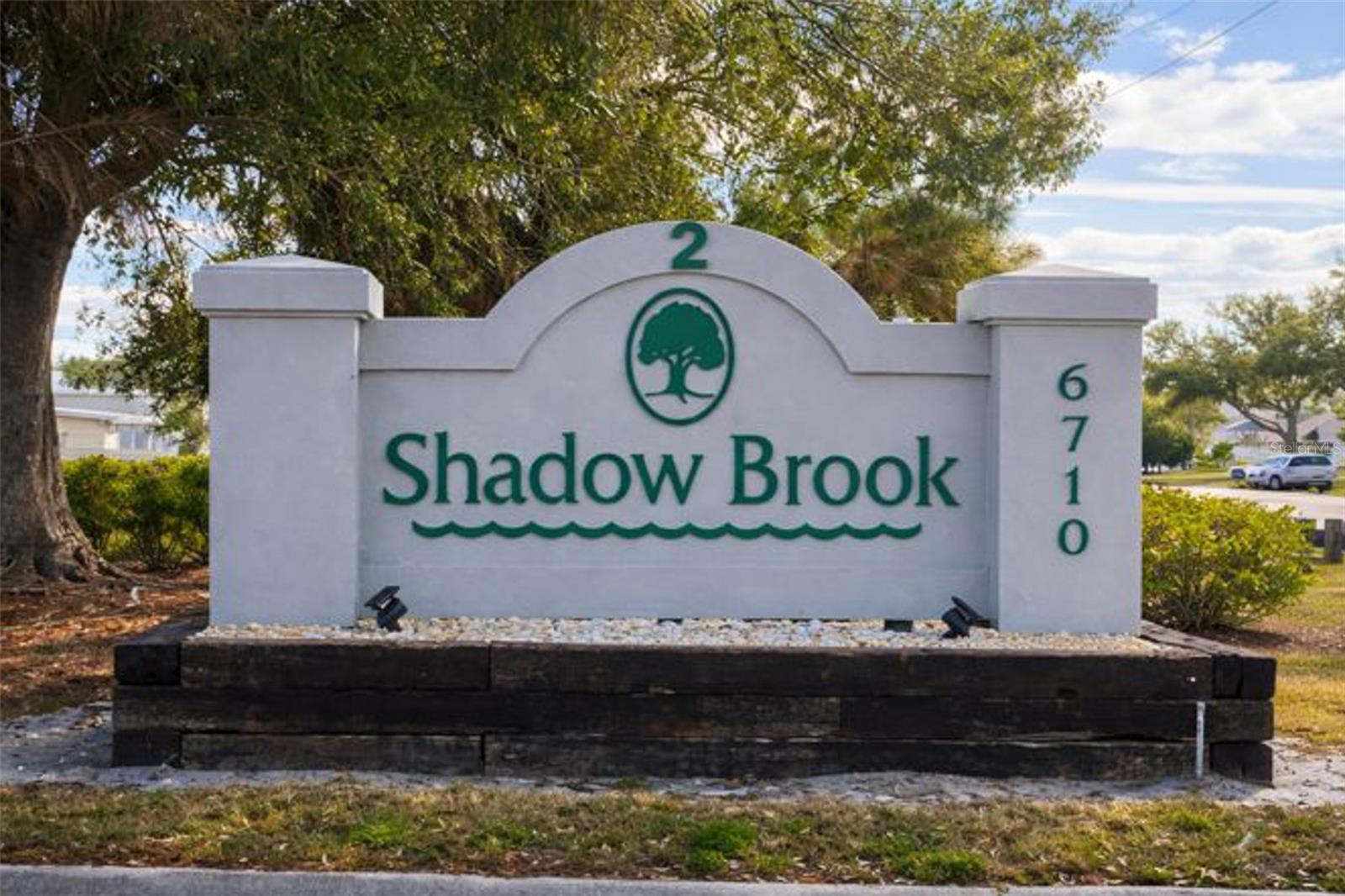 SHADOW BROOK MOBILE HOME - Residential