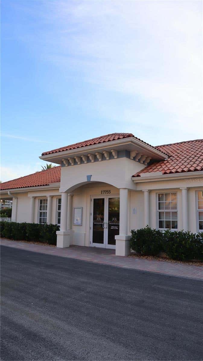 Photo of 108 Forest Hills Drive, Redington Shores, FL 33708 (MLS # L4963880)