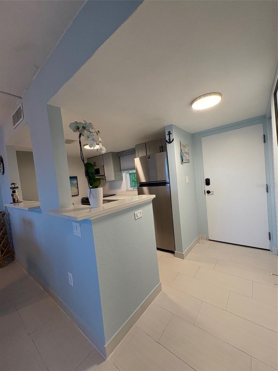 464 PAULA DRIVE N 116