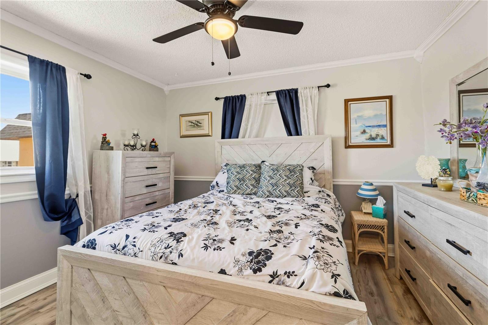 BAYSHORE ON THE LAKE APTS SEC 3 - Residential Lease