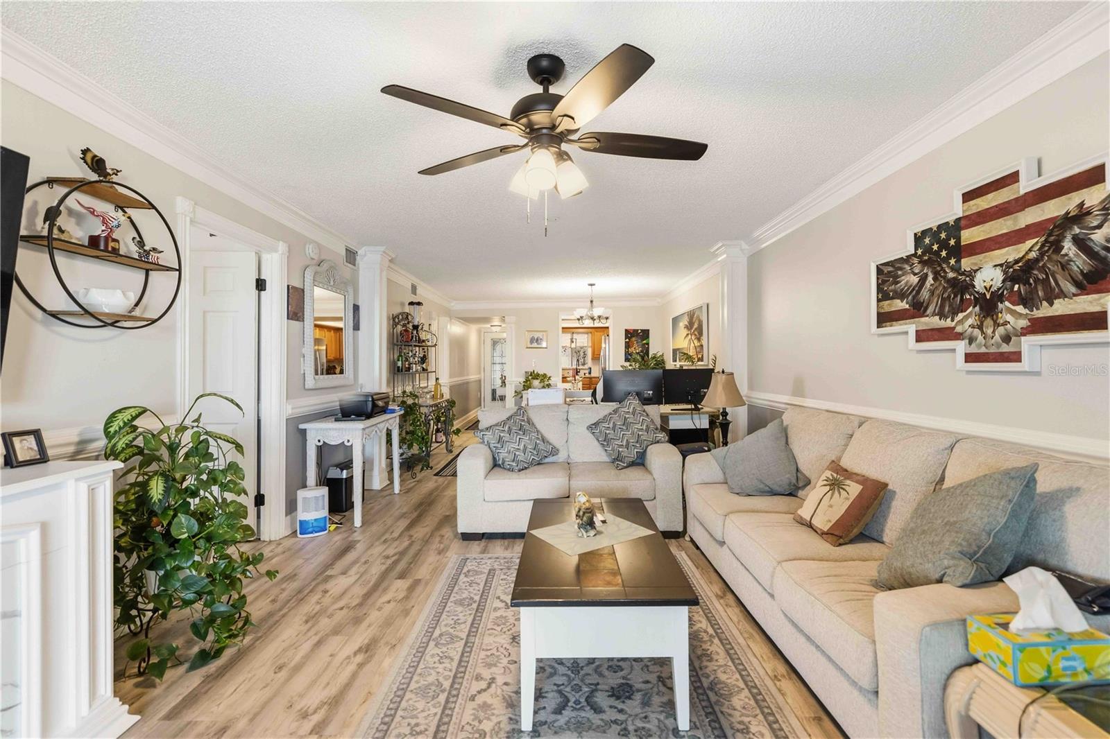 BAYSHORE ON THE LAKE APTS SEC 3 - Residential Lease