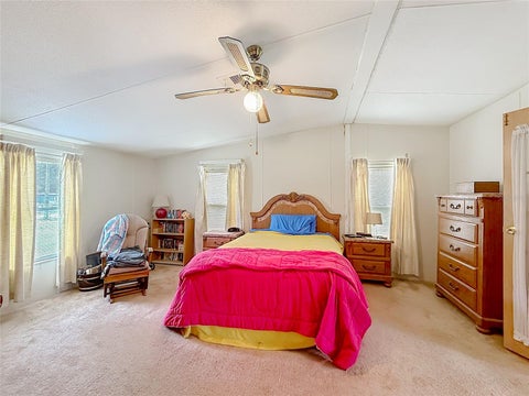 Tiny photo for 1021 NW 111th Court, Ocala, FL 34482 (MLS # OM729676)
