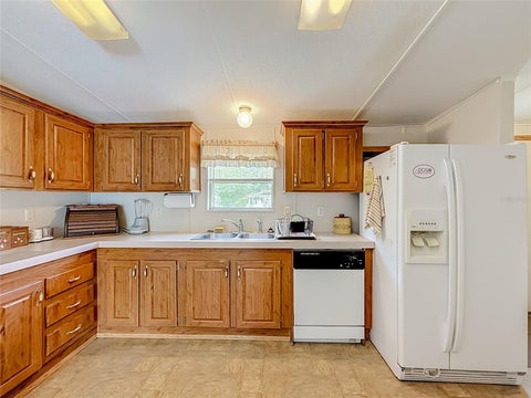 Tiny photo for 1021 NW 111th Court, Ocala, FL 34482 (MLS # OM729676)