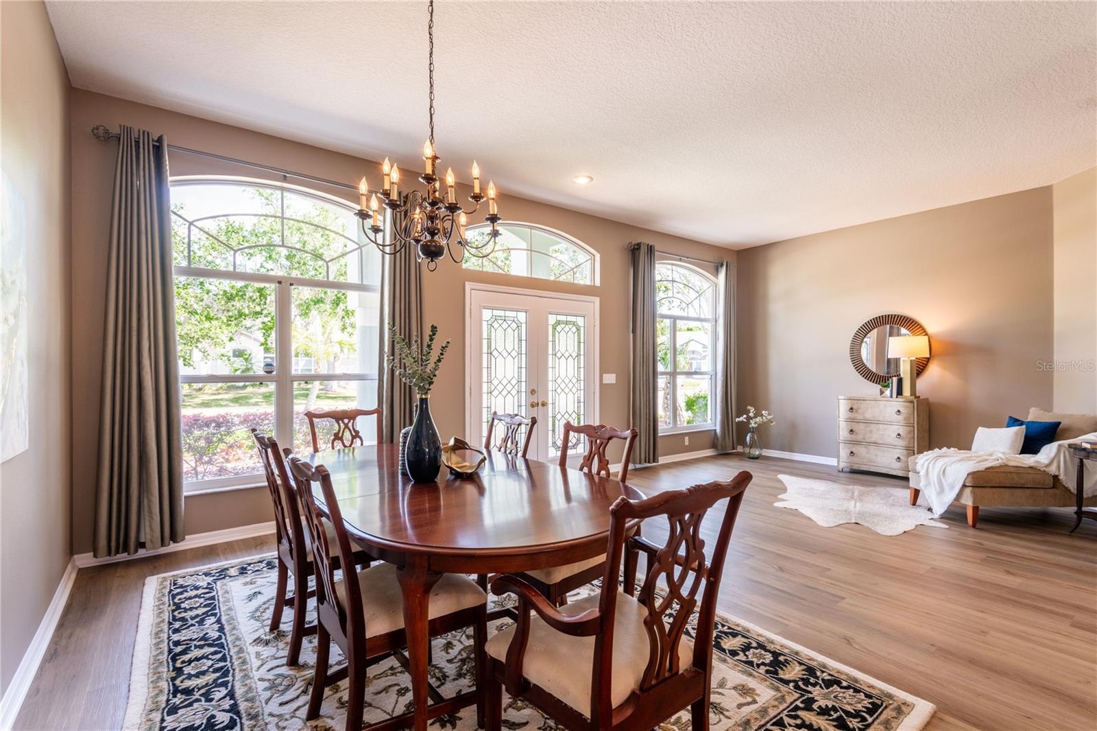 4007 CANTER COURT
