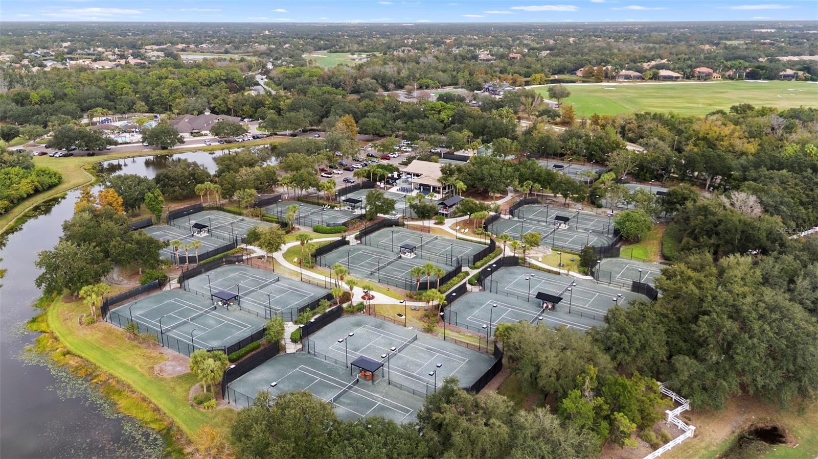 LAKEWOOD RANCH COUNTRY CLUB VILLAGE EE 2A-2E - Residential
