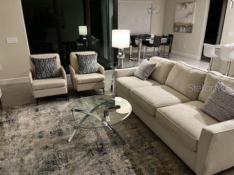 DEL WEBB PH IV SUBPH 4A & 4B - Residential Lease