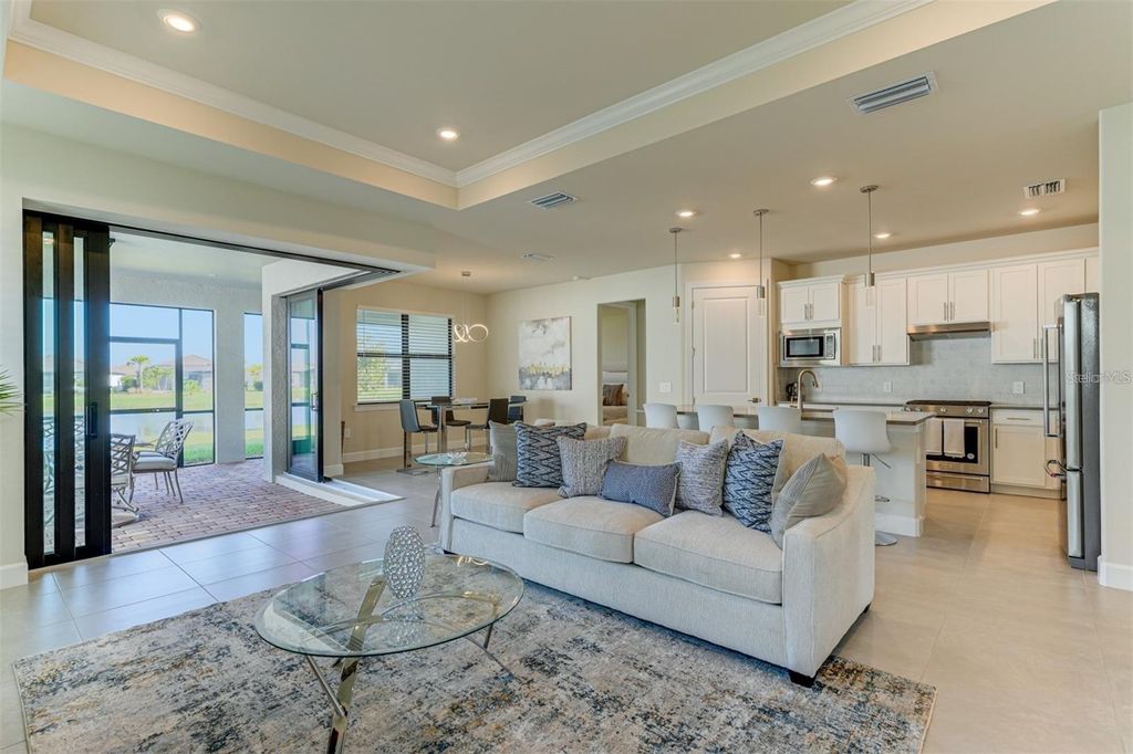 Photo of 18023 Waterville Place, Lakewood Ranch, FL 34202 (MLS # A4667048)