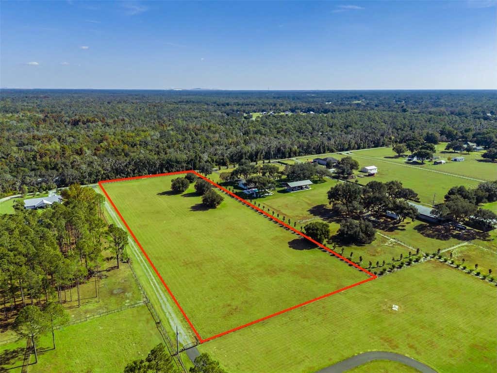 Photo of 3527 Powerline Road, Lithia, FL 33547 (MLS # TB8517223)