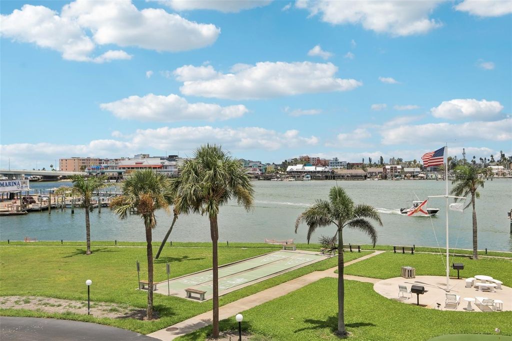 Photo of 1 Key Capri #302E, Treasure Island, FL 33706 (MLS # TB8400239)