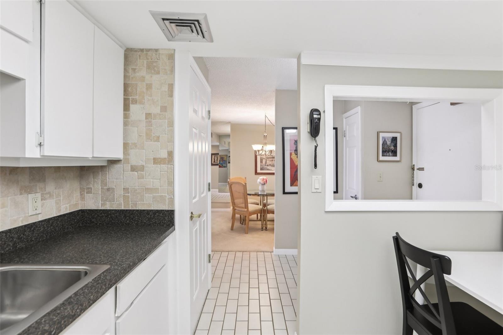KEY CAPRI CONDO - Residential