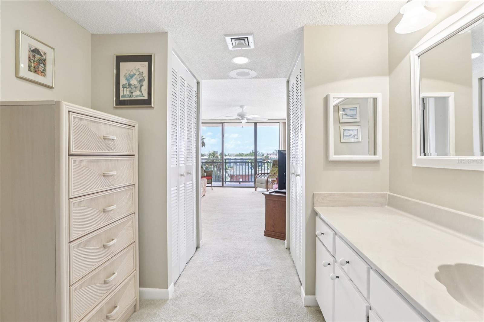 KEY CAPRI CONDO - Residential